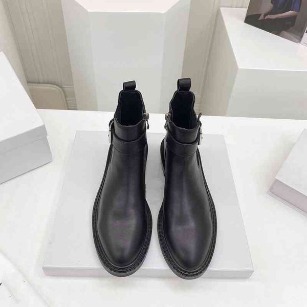 boots european short boots women's early autumn british thick soled side zip and ankle chelsea single, Black
boots european short boots women's early autumn british thick soled side zip and ankle chelsea single, Black