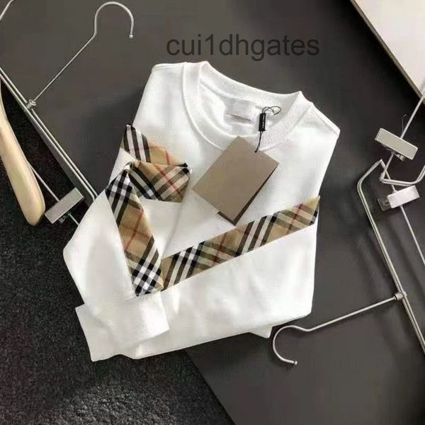 2022 designer burb hoodies online store deng ziqi's new letter lattice stitched round neck sweater in autumn a g72d, Black
2022 designer burb hoodies online store deng ziqi's new letter lattice stitched round neck sweater in autumn a g72d, Black