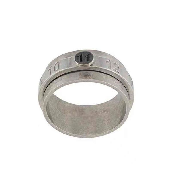 margiela style 925 silver rotatable digital carved marguera used ring245q, Golden;silver
margiela style 925 silver rotatable digital carved marguera used ring245q, Golden;silver
