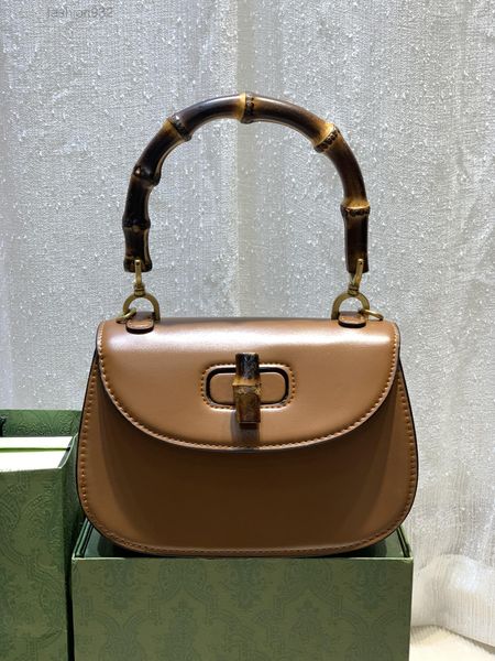 evening bags luxury shoulder bags cross body shoulder purse bamboo fashion lady shopping handbag women letter popular totes handbags
evening bags luxury shoulder bags cross body shoulder purse bamboo fashion lady shopping handbag women letter popular totes handbags