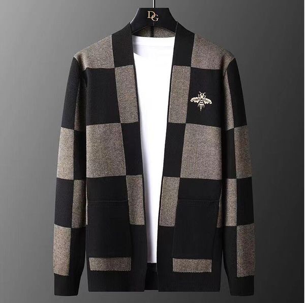 men sweater bee luxury designer contrasting colors line decoration knitting cardigan man long sleeve slim sweater male garment coat, White;black
men sweater bee luxury designer contrasting colors line decoration knitting cardigan man long sleeve slim sweater male garment coat, White;black