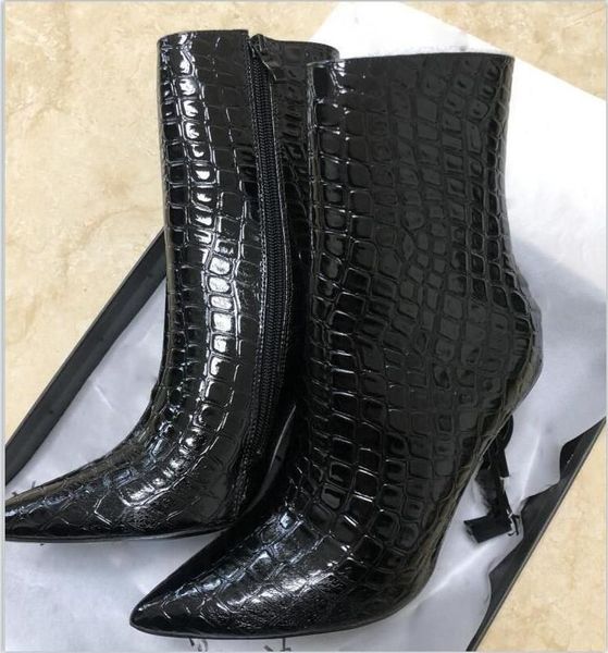 2023 new spring fall black real leather wedding bridal shoes opyum snake heels pointed toe letters high heels pumps ladies boots designer sh
2023 new spring fall black real leather wedding bridal shoes opyum snake heels pointed toe letters high heels pumps ladies boots designer sh