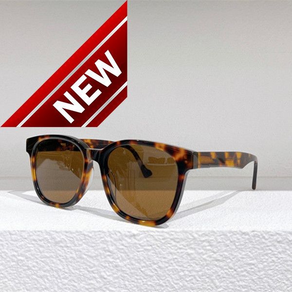 sunglass for men women summer 1001 style anti-ultraviolet retro plate framels glass random box 1001skj0ml, White;black
sunglass for men women summer 1001 style anti-ultraviolet retro plate framels glass random box 1001skj0ml, White;black