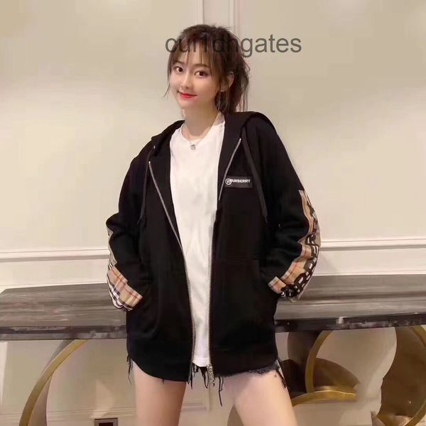 2022 designer burb hoodies online store the correct version of the high-quality 2022ss autumn and winter new c, Black
2022 designer burb hoodies online store the correct version of the high-quality 2022ss autumn and winter new c, Black