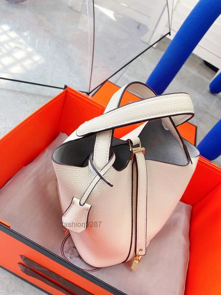 5a real leather new shoulder bags bucket bag women shopping bag designer handbags cross body with lock picotin handbag 2022
5a real leather new shoulder bags bucket bag women shopping bag designer handbags cross body with lock picotin handbag 2022