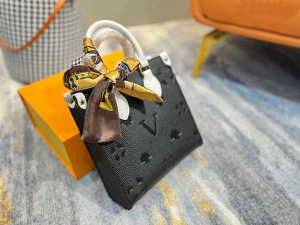 new luxury ladies bag famous designer practical spacious mini print tote bag classic retiro bags elegant understated style ribbon handle sty
new luxury ladies bag famous designer practical spacious mini print tote bag classic retiro bags elegant understated style ribbon handle sty