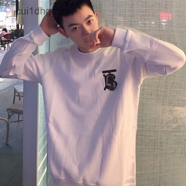 2022 brand burb hoodies price fashion br autumn winter style simple letter printed round neck sweater trend ve, Black
2022 brand burb hoodies price fashion br autumn winter style simple letter printed round neck sweater trend ve, Black