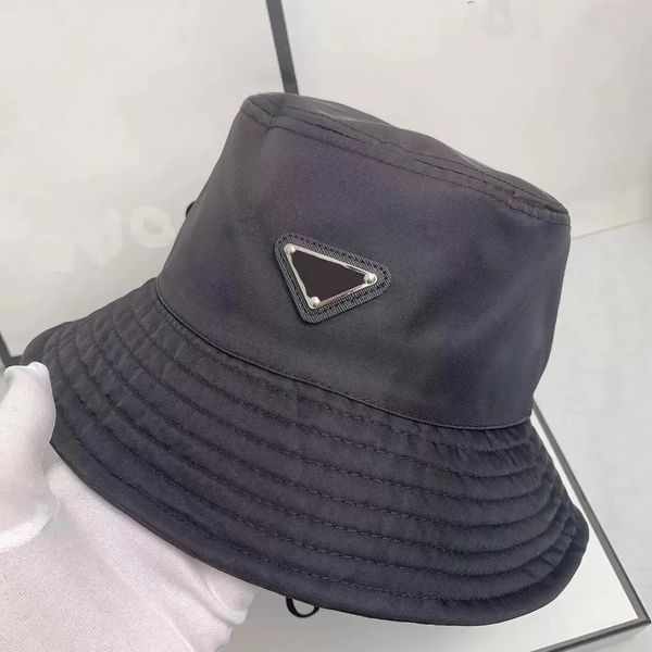 luxury nylon bucket hat for men and women designer ladies mens spring summer colorful red leather metal sun hats new fisherman caps gifts, Blue;gray
luxury nylon bucket hat for men and women designer ladies mens spring summer colorful red leather metal sun hats new fisherman caps gifts, Blue;gray