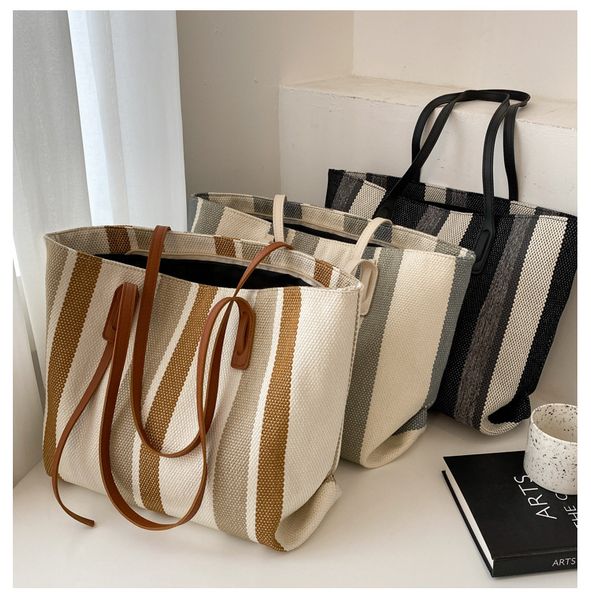 hbp korean version large-capacity women's shoulder bags ladies 2023 new simple vertical stripes casual tote bag fashion handbag shoppin
hbp korean version large-capacity women's shoulder bags ladies 2023 new simple vertical stripes casual tote bag fashion handbag shoppin