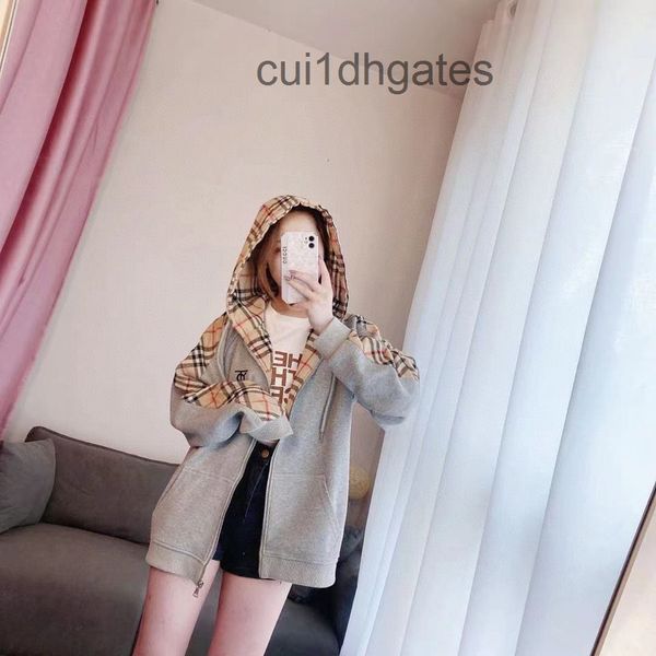 2022 designer burb hoodies online store correct version 21 autumn and winter new tb stitched plaid embroidery, Black
2022 designer burb hoodies online store correct version 21 autumn and winter new tb stitched plaid embroidery, Black