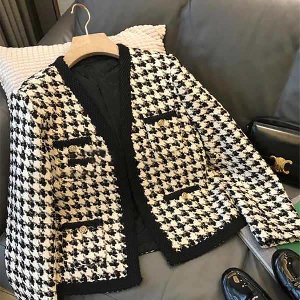 womens jackets korean fashion plaid women jackets slim vneck single breasted fashion houndstooth fall jackets ladies coats commute 220912, Black;brown
womens jackets korean fashion plaid women jackets slim vneck single breasted fashion houndstooth fall jackets ladies coats commute 220912, Black;brown