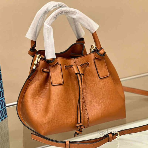 620s ening bags handbag luxuries designers women shoulder bag leather adjustable mouth crossbody female fashion bucket 220331multi pochette
620s ening bags handbag luxuries designers women shoulder bag leather adjustable mouth crossbody female fashion bucket 220331multi pochette