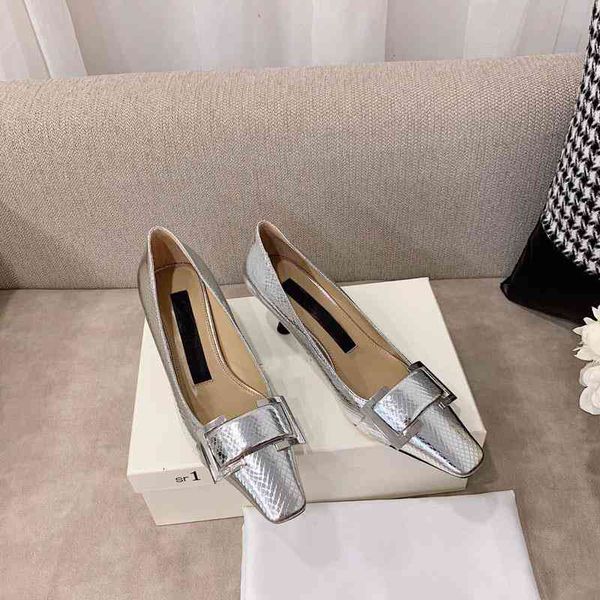 dress shoes high heeled shoes women's thin heel square button leather in autumn french temperament ladies' shallow mouth single, Black
dress shoes high heeled shoes women's thin heel square button leather in autumn french temperament ladies' shallow mouth single, Black
