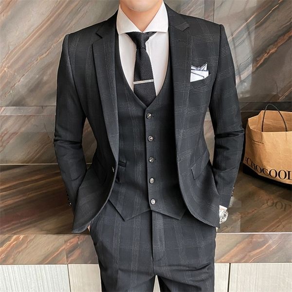 men's suits blazers jacketsvestpants fashion slim business suits/male high-grade pure cotton groom get married dress 3 pcs s-4xl 220909, White;black
men's suits blazers jacketsvestpants fashion slim business suits/male high-grade pure cotton groom get married dress 3 pcs s-4xl 220909, White;black