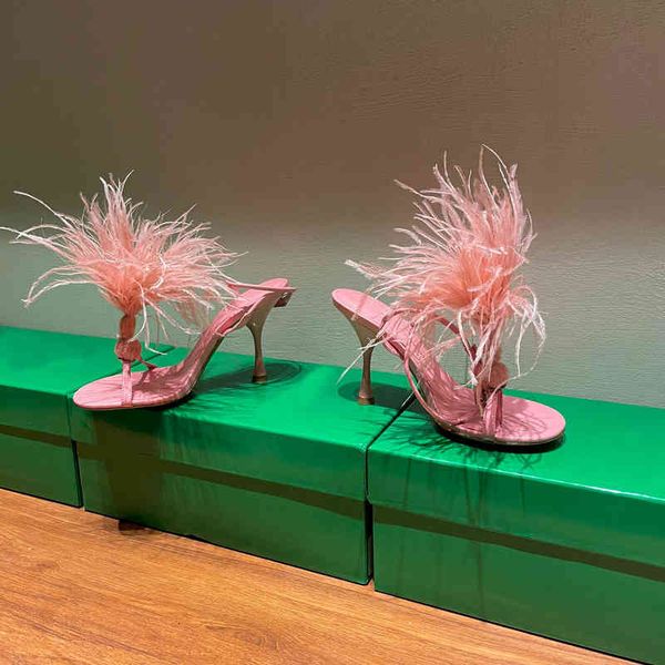 sandals lace up ostrich feather shuttlecock sandals fairy style one line belt thin high heels net red clip toe women's shoes, Black
sandals lace up ostrich feather shuttlecock sandals fairy style one line belt thin high heels net red clip toe women's shoes, Black