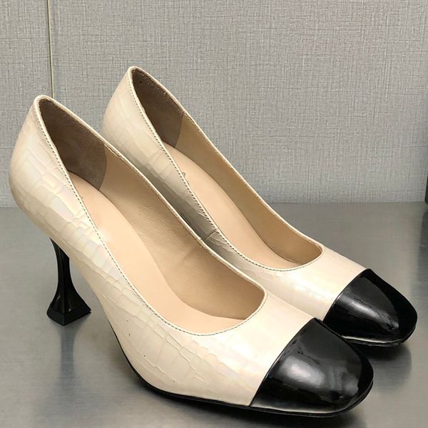 women black dress shoes designer high heel print beige green classic retro sandals outdoor shoes casual breathable
women black dress shoes designer high heel print beige green classic retro sandals outdoor shoes casual breathable