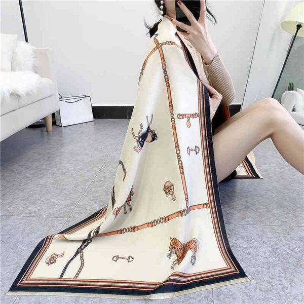 classic style scarf 2022 new scarf female spring jacquard shawl temperament air conditioning room warm blanket, Blue;gray
classic style scarf 2022 new scarf female spring jacquard shawl temperament air conditioning room warm blanket, Blue;gray
