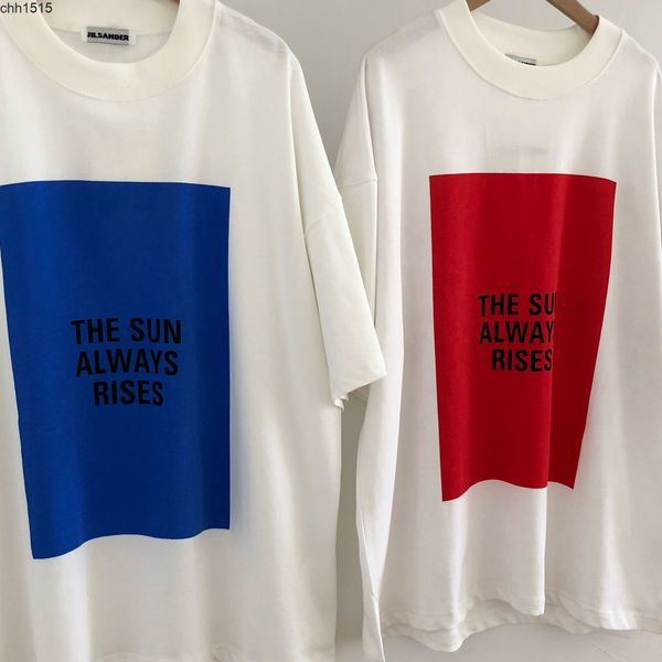 the correct version of jil minimalist slogan red and blue square letters printed short sleeve t-shirt round neck loose, White;black
the correct version of jil minimalist slogan red and blue square letters printed short sleeve t-shirt round neck loose, White;black