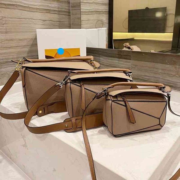 women's new genuine handbag color matching mini geometric bag portable messenger one shoulder large capacity soft leather small
women's new genuine handbag color matching mini geometric bag portable messenger one shoulder large capacity soft leather small