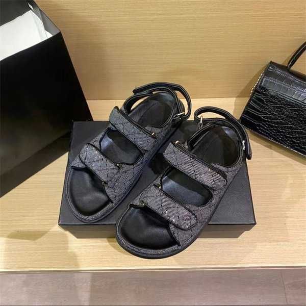 dress shoes f designer rubber slides sandals blooms brown black white web fashion mens slippers womens shoes beach flip flops flower 35-40
dress shoes f designer rubber slides sandals blooms brown black white web fashion mens slippers womens shoes beach flip flops flower 35-40