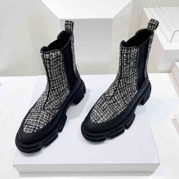boots short boots women's both chelsea short pipe thick soled english muffin martin, Black
boots short boots women's both chelsea short pipe thick soled english muffin martin, Black