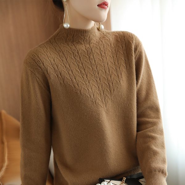 autumn and winter half turtleneck padded sweater women's long sleeve bottoming short warm jacket 220912, White
autumn and winter half turtleneck padded sweater women's long sleeve bottoming short warm jacket 220912, White