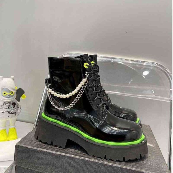 net red boots leather thick soled martin boots women's british style pearl chain heel short in early autumn th3p, Black
net red boots leather thick soled martin boots women's british style pearl chain heel short in early autumn th3p, Black