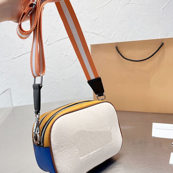 hh women camera bags men luxury genuine leather coac shoulder bag crossbody handbag brand embossed designer mens bag handbags designer dhgat
hh women camera bags men luxury genuine leather coac shoulder bag crossbody handbag brand embossed designer mens bag handbags designer dhgat