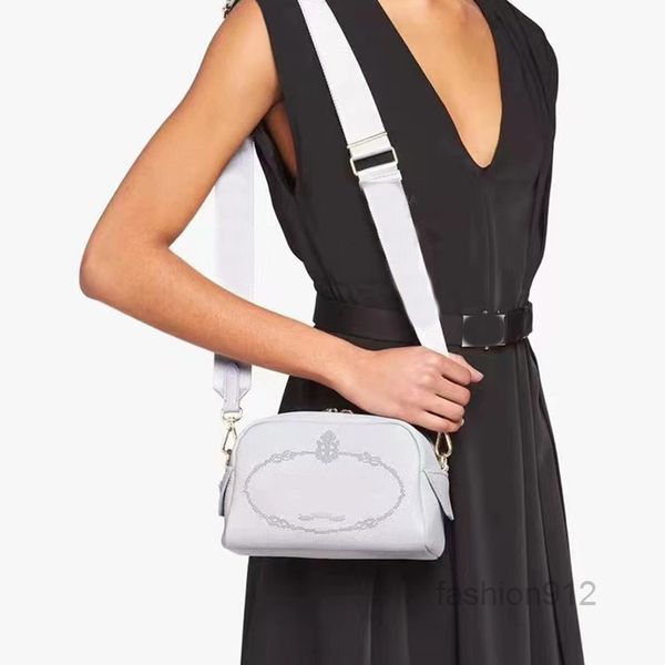 evening bags men crossbody camera bags shoulder bags women handbag flap fashion purse genuine leather classic pouch gold triangle clutch ba
evening bags men crossbody camera bags shoulder bags women handbag flap fashion purse genuine leather classic pouch gold triangle clutch ba