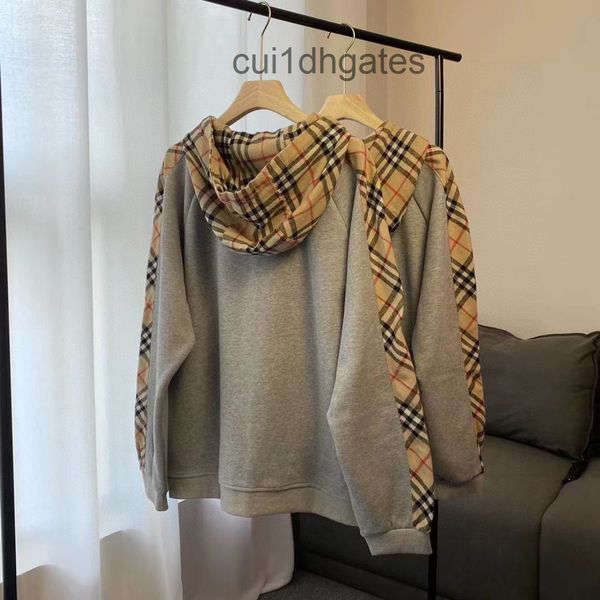 2022 designer burb coat and jacket price high version 22 autumn winter new tb stitched plaid embroidered card yd5n, Black;brown
2022 designer burb coat and jacket price high version 22 autumn winter new tb stitched plaid embroidered card yd5n, Black;brown