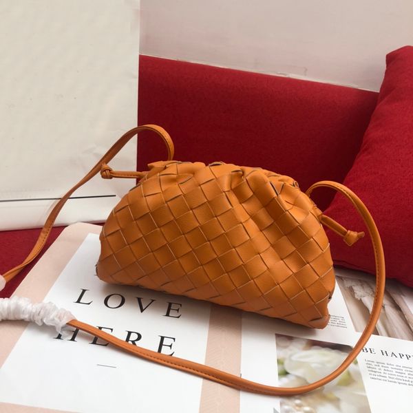 fashion crochet womens crossbody bags retro classic female hand bag ladies handbags cloud shoulder bags woven hobo purse luxury designer wal
fashion crochet womens crossbody bags retro classic female hand bag ladies handbags cloud shoulder bags woven hobo purse luxury designer wal