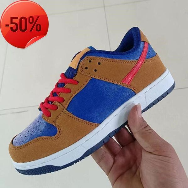 boots casual shoes sneakers trainers skateboard shoe outdoor comfortable wear-resisting lace-up fashion men women sb dunks, Black
boots casual shoes sneakers trainers skateboard shoe outdoor comfortable wear-resisting lace-up fashion men women sb dunks, Black