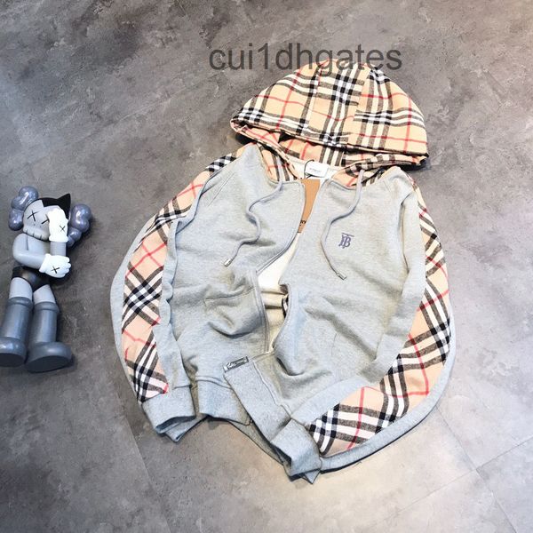 2022 designer burb hoodies online store tb embroidery stitching checkered zipper cardigan hooded sweater men's, Black
2022 designer burb hoodies online store tb embroidery stitching checkered zipper cardigan hooded sweater men's, Black