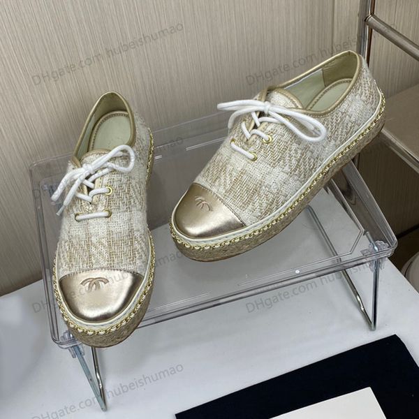 2022/23 designer women skate shoes straw lace up sports shoe chain classic tweed flat sneakers breathable low help quilted texture outdoor c
2022/23 designer women skate shoes straw lace up sports shoe chain classic tweed flat sneakers breathable low help quilted texture outdoor c