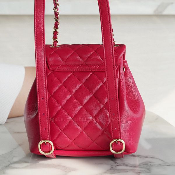 cc duma backpack bags fashion luxury leather designer bags diamond lattice plain pochette chains handbags 22c sheepskin
cc duma backpack bags fashion luxury leather designer bags diamond lattice plain pochette chains handbags 22c sheepskin