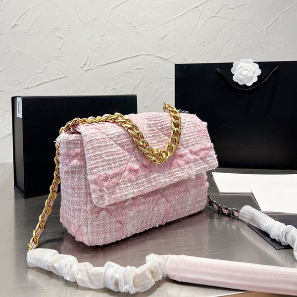 french women tweed contrast color designer bag luxury thick gold chain plaid quilted classic flip shoulder bag large capacity handbag trend
french women tweed contrast color designer bag luxury thick gold chain plaid quilted classic flip shoulder bag large capacity handbag trend