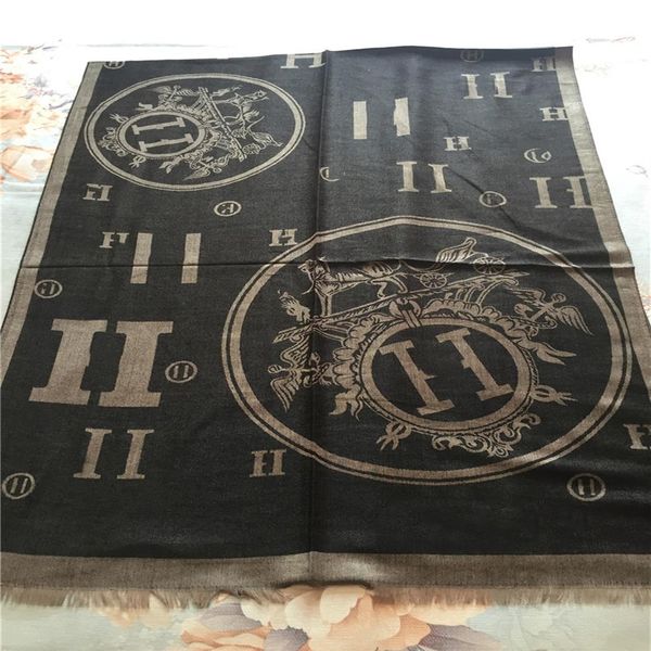new luxury scarf fashion classic soft cotton yarn-dyed scarf famous designer scarf length 180 70cm shawl267t, Blue;gray
new luxury scarf fashion classic soft cotton yarn-dyed scarf famous designer scarf length 180 70cm shawl267t, Blue;gray
