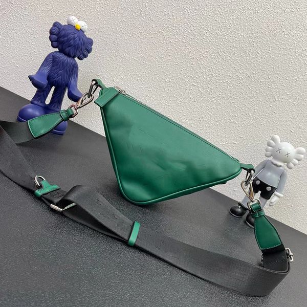 designers handbag triangle cross body bag shoulder bags leather material tote brand bag large capacity fashion light women letter popular
designers handbag triangle cross body bag shoulder bags leather material tote brand bag large capacity fashion light women letter popular