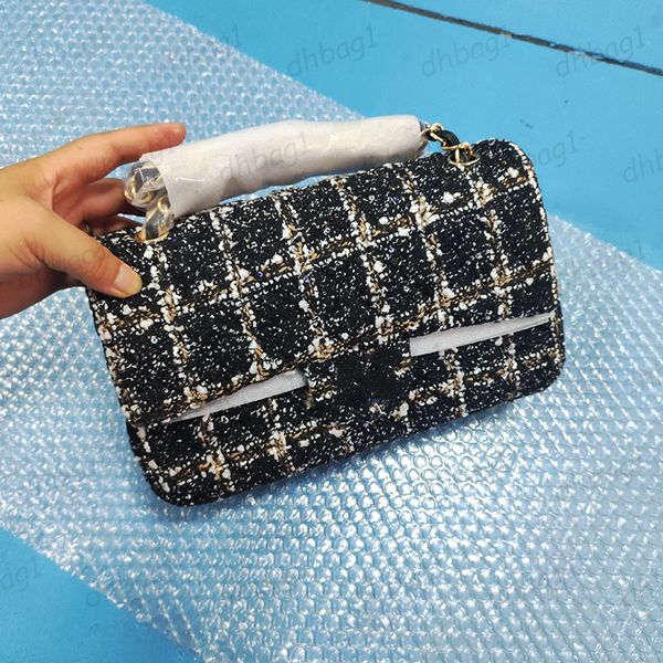 classic tweed double flap womens designer sequin bags two-tone large capacity gold hardware rectangular luxury clutch fashion trends street
classic tweed double flap womens designer sequin bags two-tone large capacity gold hardware rectangular luxury clutch fashion trends street