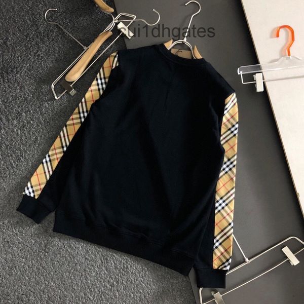 2022 designer burb hoodies online store fashion brand splicing sweater men's 2022 new design sense lattice you 76a8, Black
2022 designer burb hoodies online store fashion brand splicing sweater men's 2022 new design sense lattice you 76a8, Black