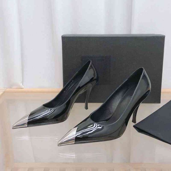 shoes high dress heeled shoes women's autumn metal pointed thin heel leather shallow mouth patent temperament ladies' versatile sb, Black
shoes high dress heeled shoes women's autumn metal pointed thin heel leather shallow mouth patent temperament ladies' versatile sb, Black