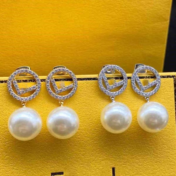 classic designer stud earrings pearl f for women men earring luxurys designers heart gold hoop letter jewelry d2112153z, Golden;silver
classic designer stud earrings pearl f for women men earring luxurys designers heart gold hoop letter jewelry d2112153z, Golden;silver
