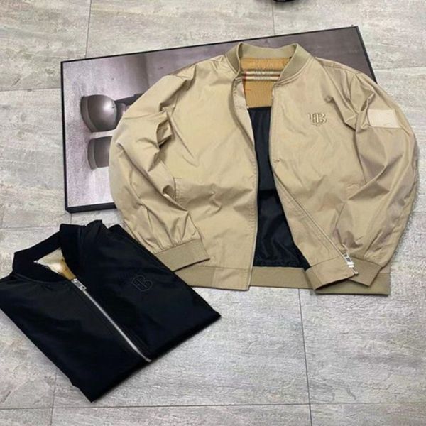 22ss mens jacket designer zip cardigan tb embroidered stand collar coat nylon waterproof business casual jackets, Black;brown
22ss mens jacket designer zip cardigan tb embroidered stand collar coat nylon waterproof business casual jackets, Black;brown