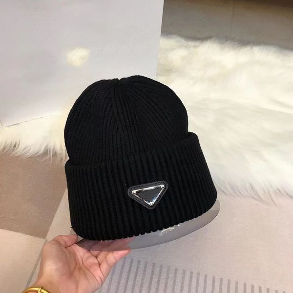 new designer wool hats men and women winter wool thermal outdoor leisure classic fashion box with various occasions3, Blue;gray
new designer wool hats men and women winter wool thermal outdoor leisure classic fashion box with various occasions3, Blue;gray