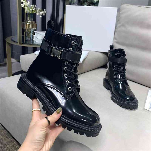 boots martin boots women's british style thick soled leather motorcycle in autumn net red super short, Black
boots martin boots women's british style thick soled leather motorcycle in autumn net red super short, Black