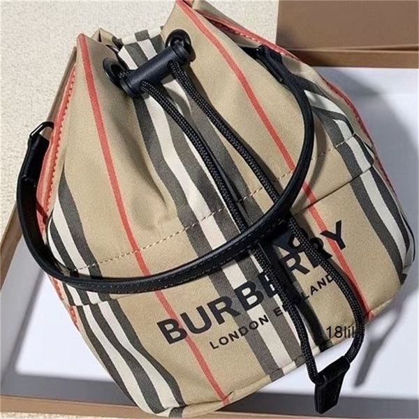 burbrerys crossbody handbags bags burbrery onthego tote luxuries designers women bag purses totes designer woman handbag shoulder wallet par
burbrerys crossbody handbags bags burbrery onthego tote luxuries designers women bag purses totes designer woman handbag shoulder wallet par