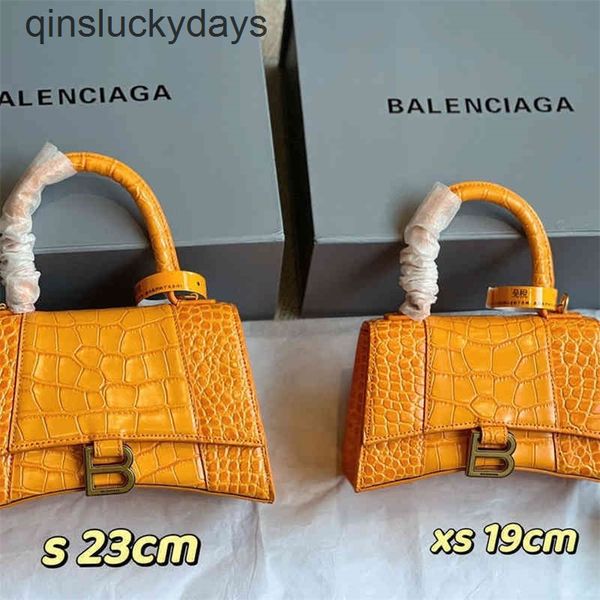 italy balencaigass handbags designer luxury hourglass bag women crocodile shoulder leather ladies handbag fash
italy balencaigass handbags designer luxury hourglass bag women crocodile shoulder leather ladies handbag fash