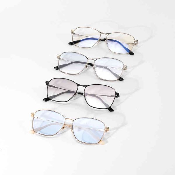 sunglasses gm pure men's and women's sunglasses of the same model star's myopia lens frame 1c2u, White;black
sunglasses gm pure men's and women's sunglasses of the same model star's myopia lens frame 1c2u, White;black