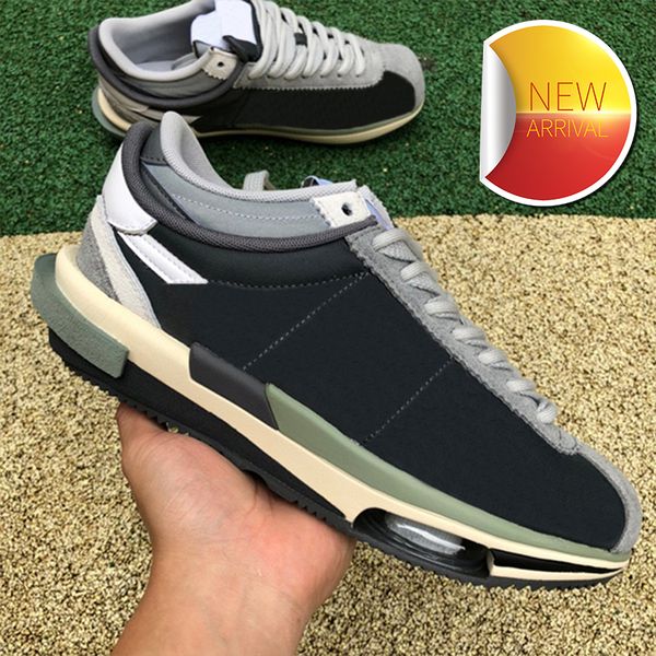 2022 new running shoes cortez 4.0 sp xsacai nylon white university red blue grey fashion men women designer sneakers flat sports trainers us
2022 new running shoes cortez 4.0 sp xsacai nylon white university red blue grey fashion men women designer sneakers flat sports trainers us