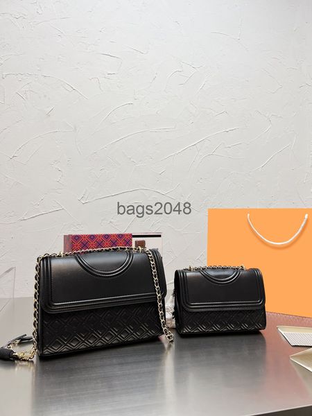 tor b evening bags designer bags shoulder luxury brand fashion simple square tassel bag women's real leather chain phone handbags
tor b evening bags designer bags shoulder luxury brand fashion simple square tassel bag women's real leather chain phone handbags